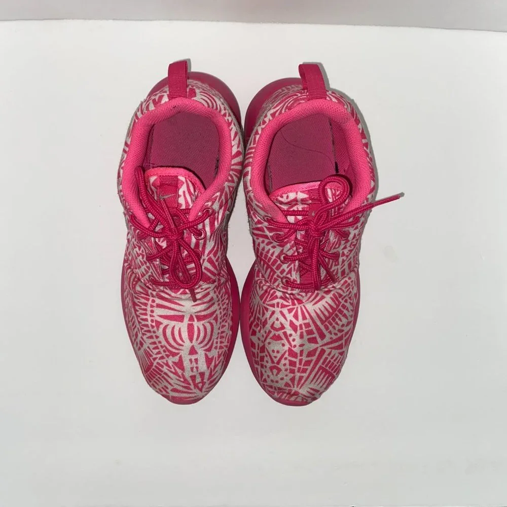 NIKE Roshe Run Shoes‎